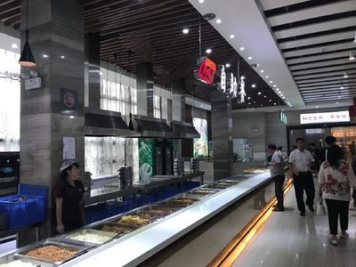 人性化服务区的典范 从美食体验看高速服务区的革新