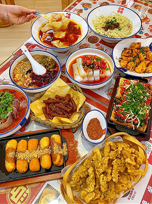 丫记特色小吃 餐饮美食创业的上佳选择与正餐服务